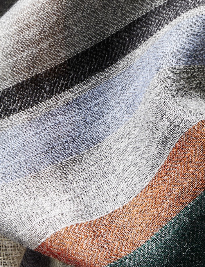 écharpe vert orange gris