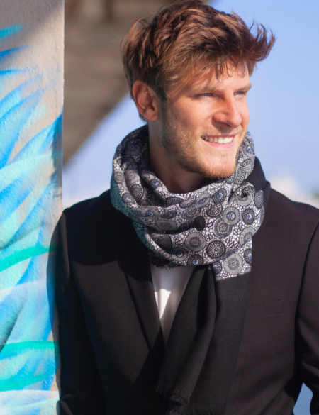 chèche homme noir gris