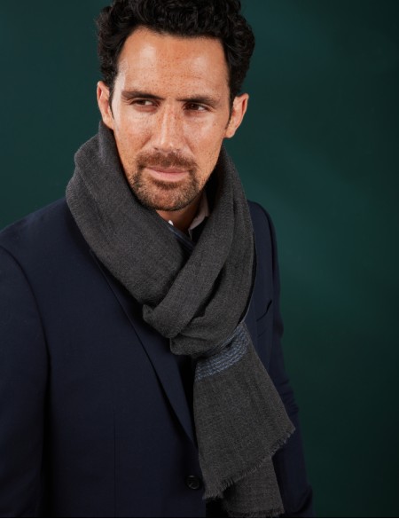 écharpe homme chic gris laine merinos