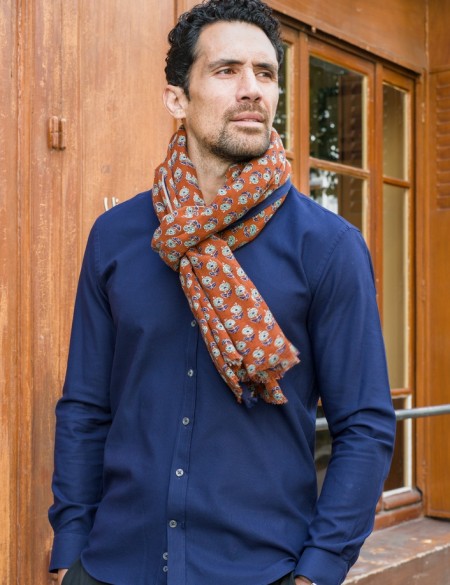 chèche-homme-marron-micro-motif-bleu-cotonbio-av08-Paris