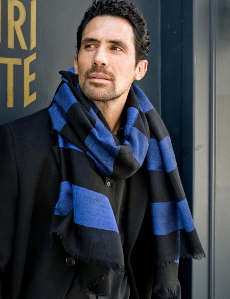 écharpe homme rayée noir bleu laine mérinos SVINOY av08 Paris