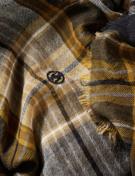 écharpe-tartan-camel-noir-laine-merinos-SENJA-av08-Paris